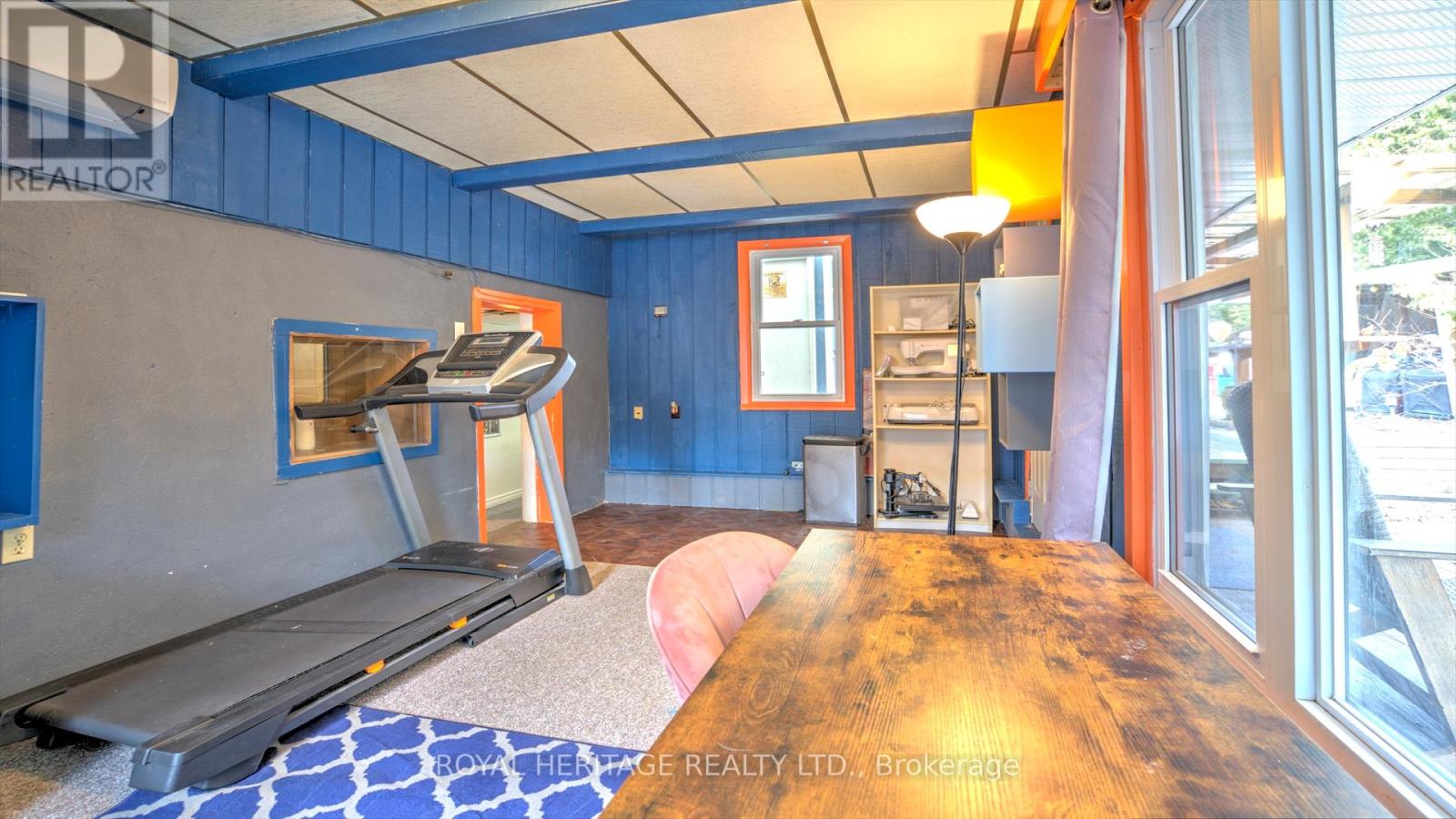 27 MEADE STREET - 27