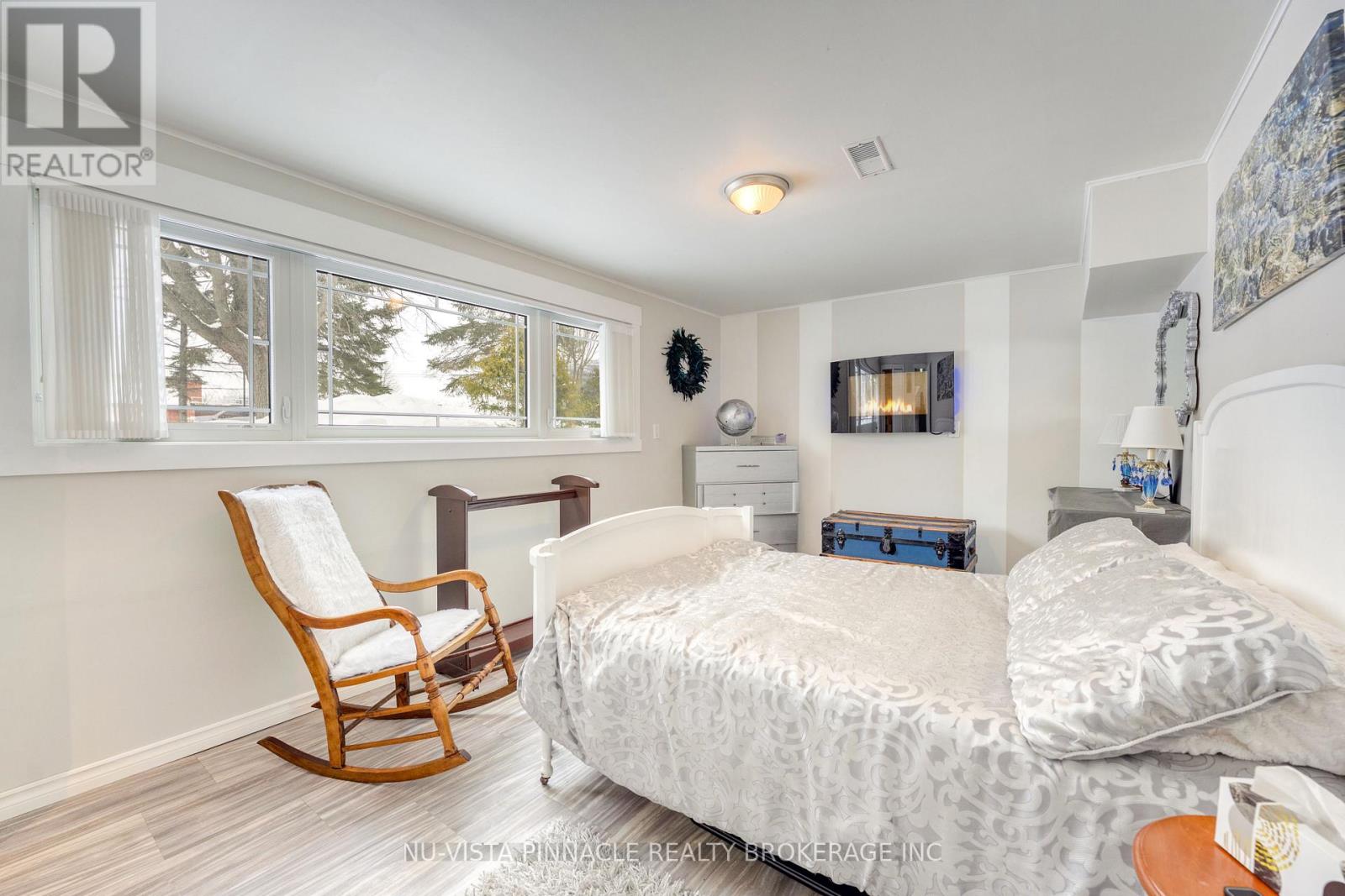 3567 EGREMONT ROAD Property Photo