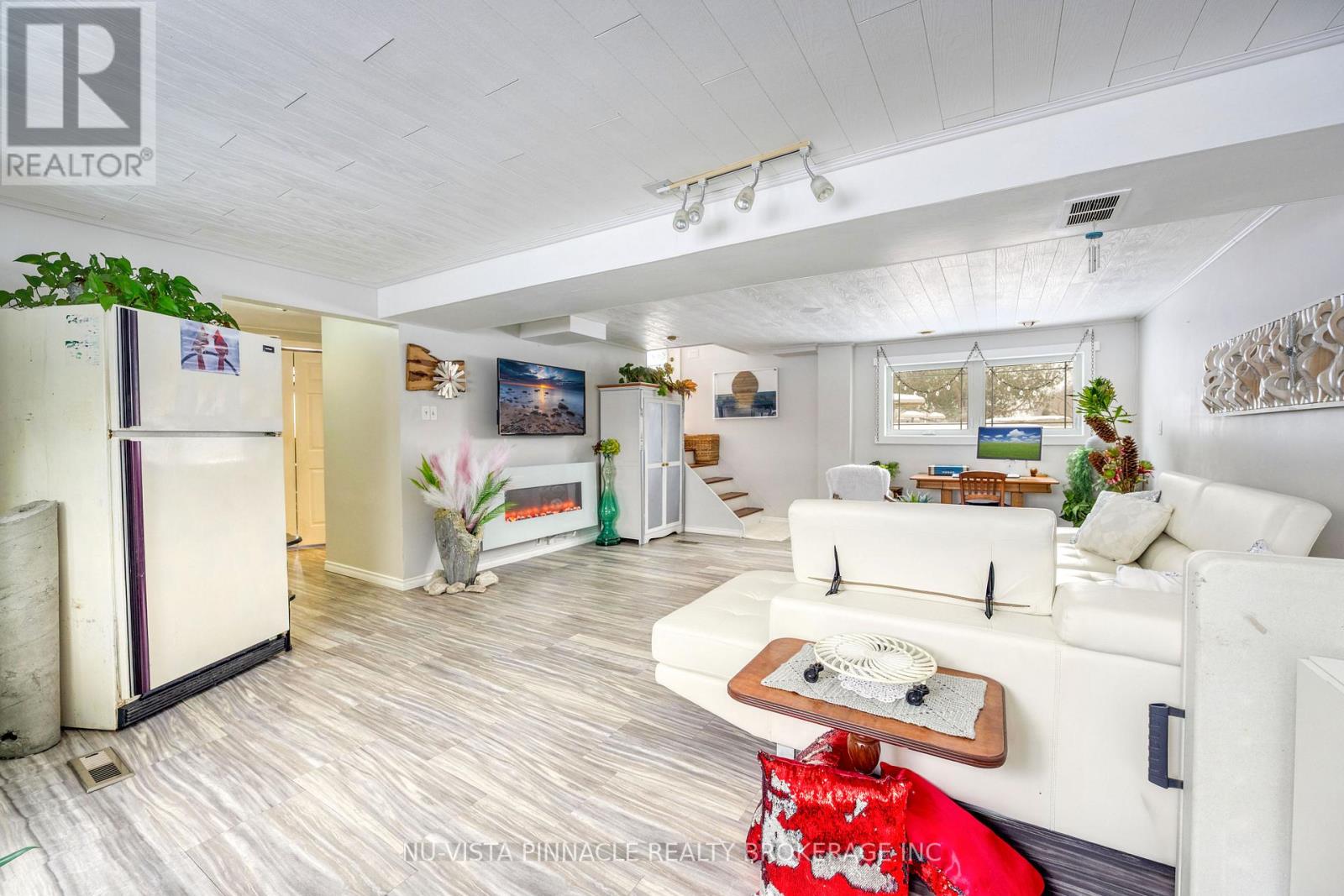 3567 EGREMONT ROAD Property Photo