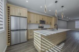 215 Devon Avenue, Winnipeg, MB R2G0C2 Photo 12