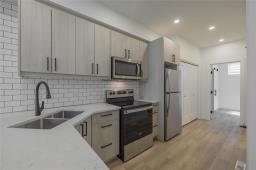 215 Devon Avenue, Winnipeg, MB R2G0C2 Photo 28