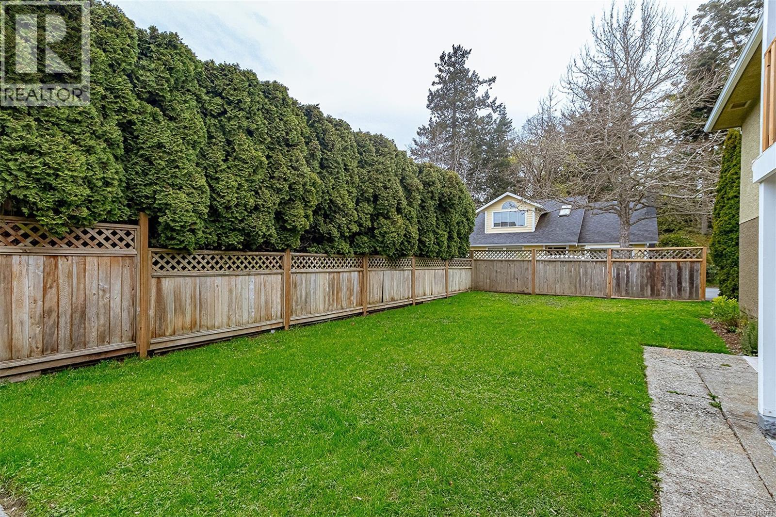  1905 Richardson Street, Victoria