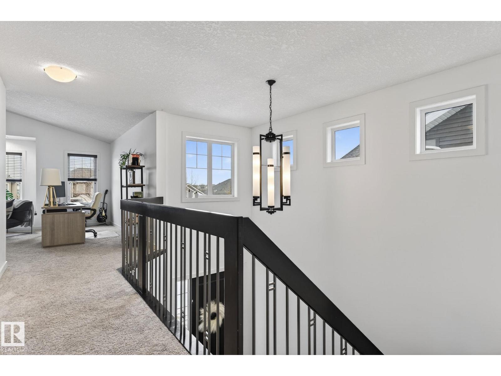 26 EDGEWATER TERR N, St. Albert