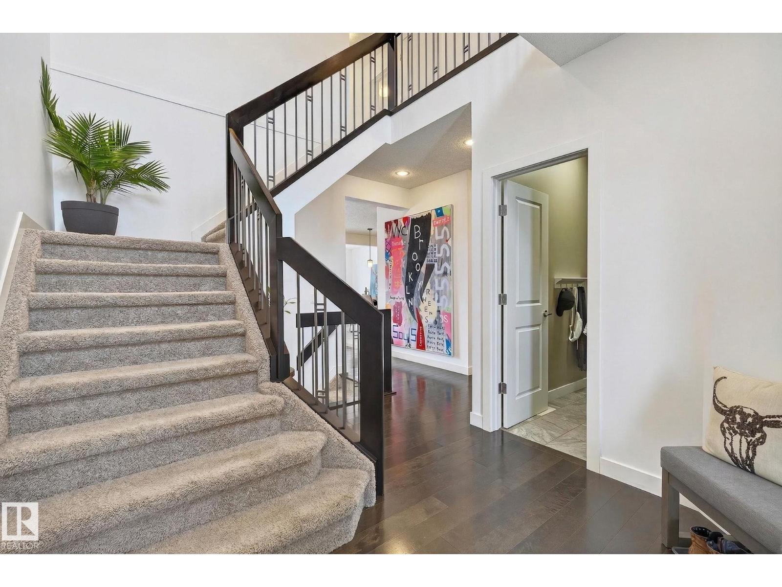 26 EDGEWATER TERR N, St. Albert