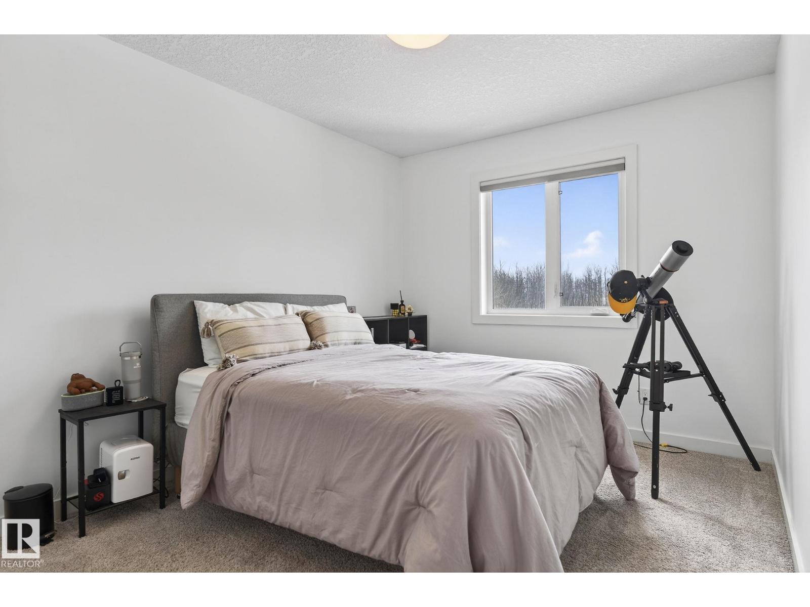 26 EDGEWATER TERR N, St. Albert