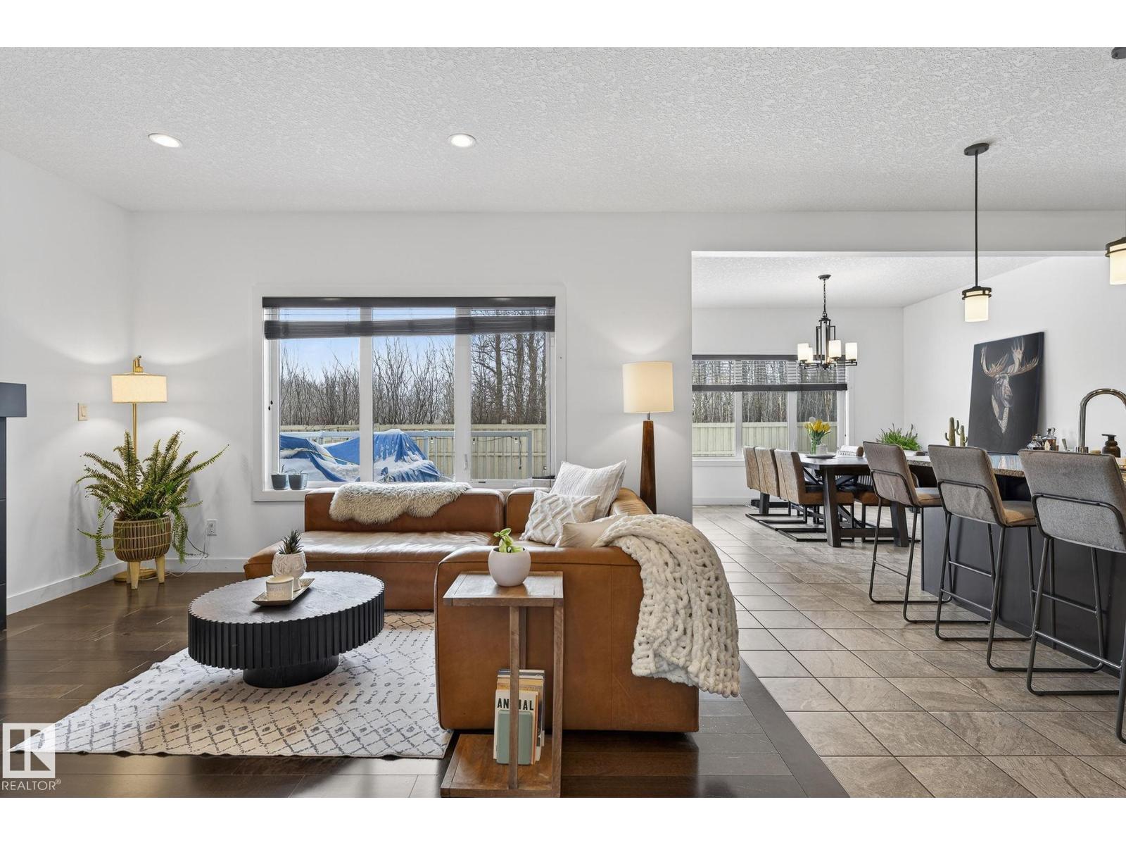 26 EDGEWATER TERR N, St. Albert