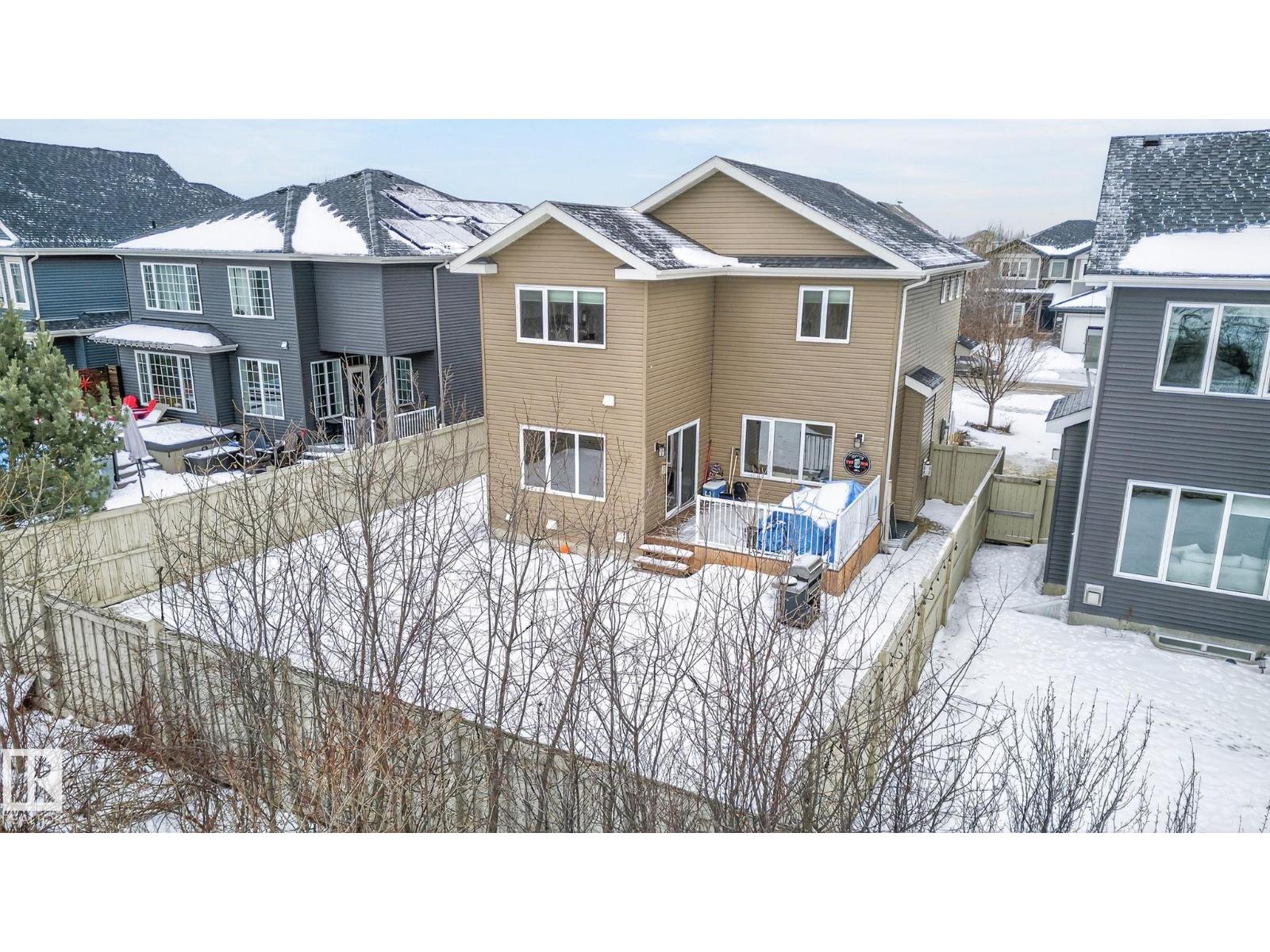 26 EDGEWATER TERR N, St. Albert