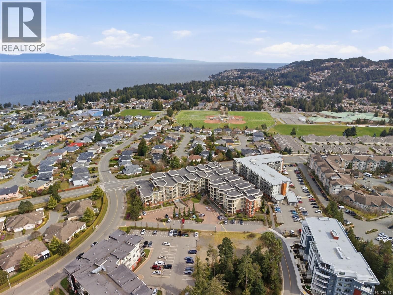 120 6310 McRobb Ave, Nanaimo