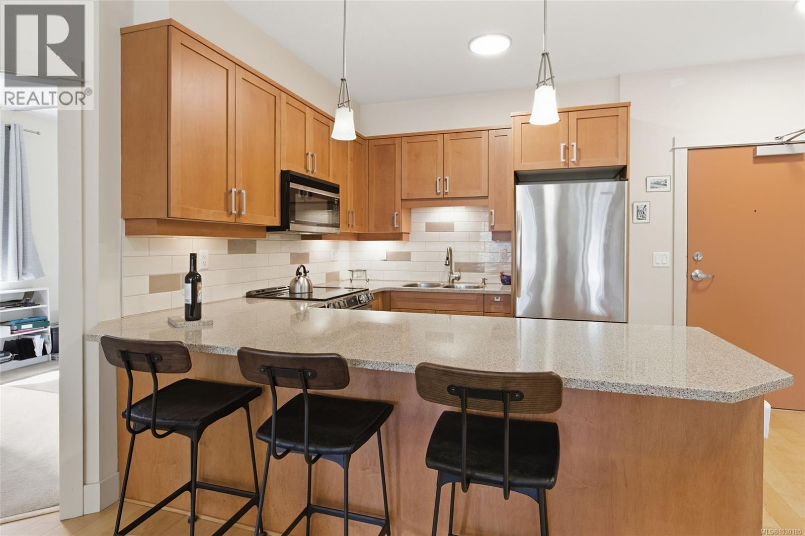 120 6310 McRobb Ave, Nanaimo