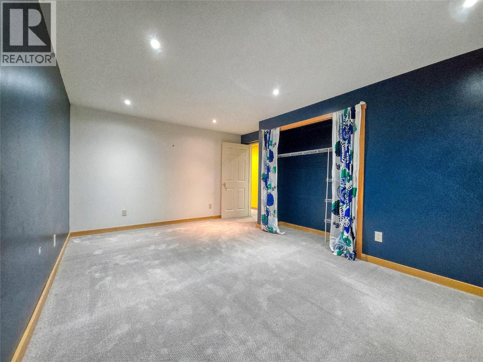 1502 10th Avenue, Invermere