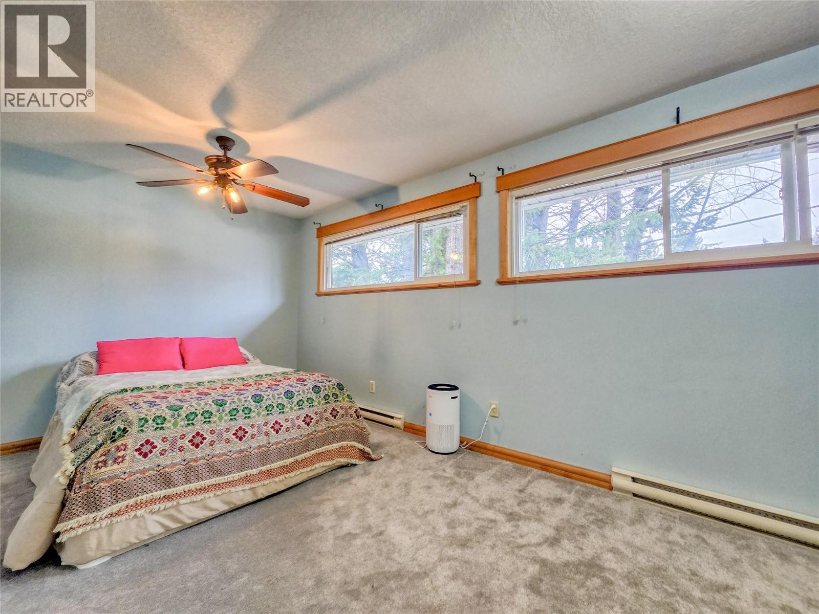 1502 10th Avenue, Invermere