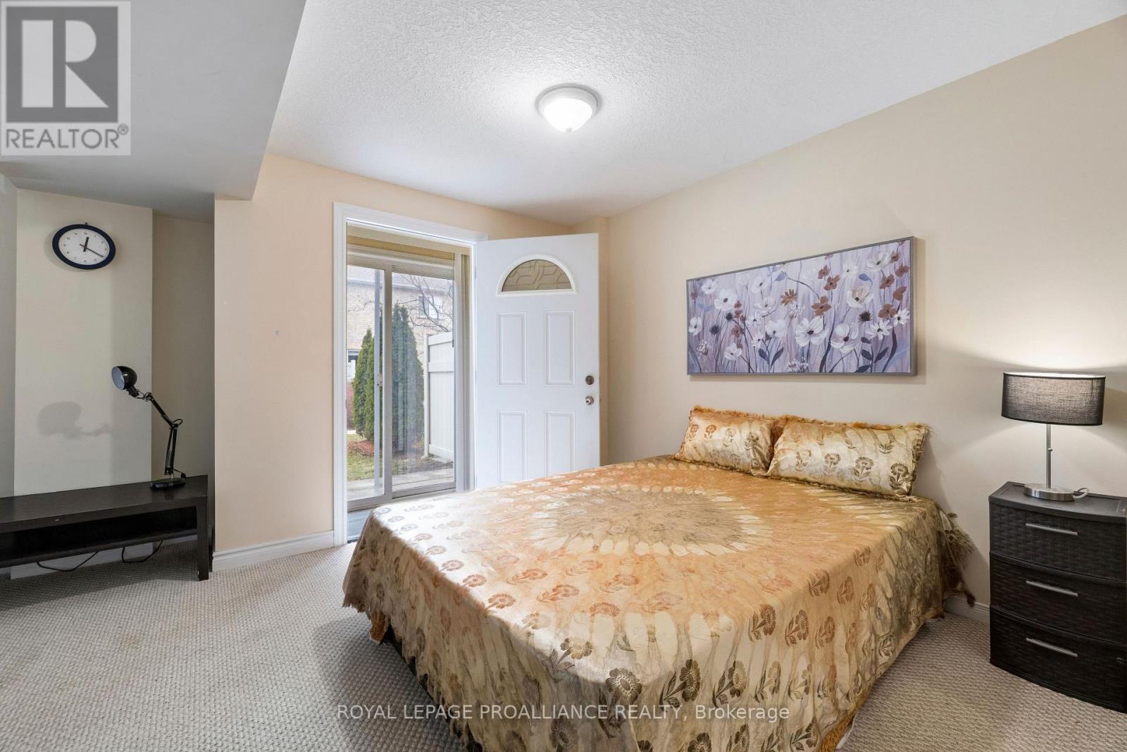 #61 1119 ORMOND DRIVE - 27