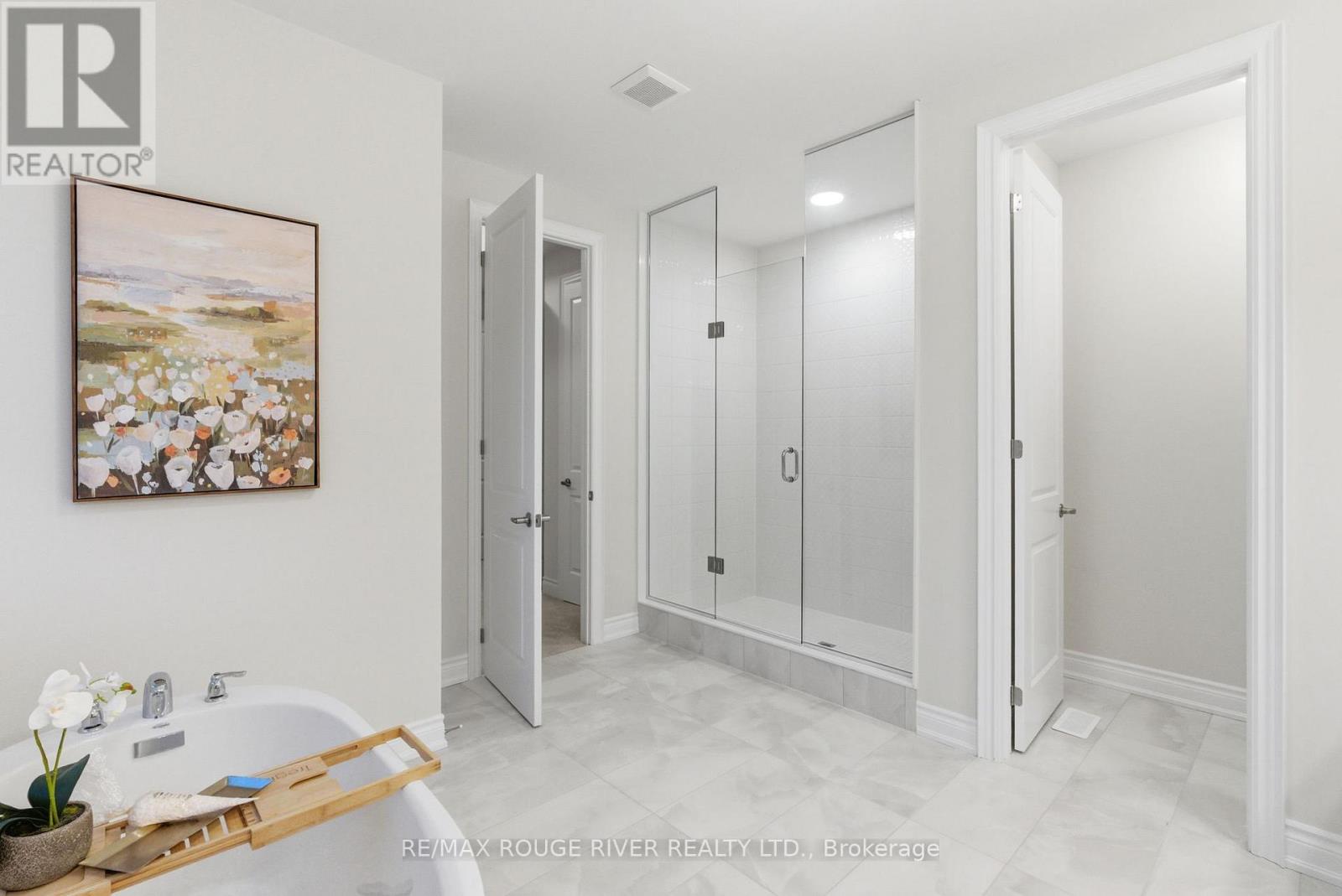15 BRABIN CIRCLE - 31