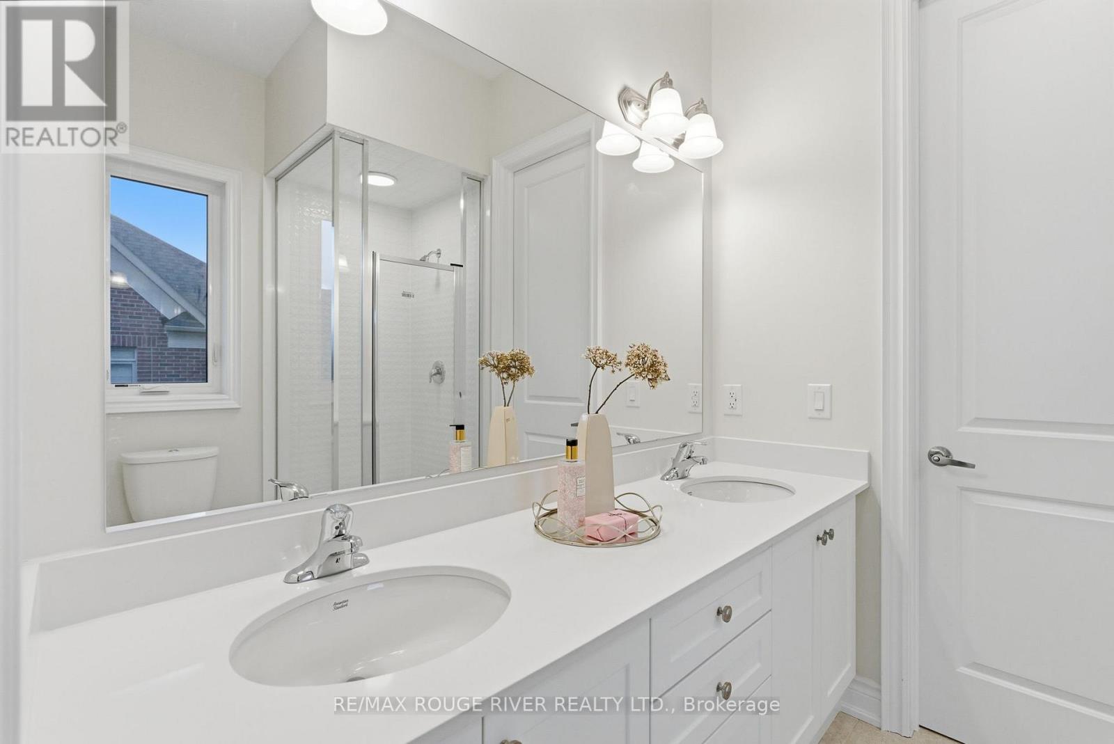 15 BRABIN CIRCLE - 39