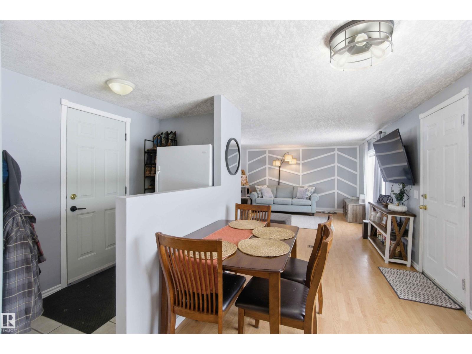 24016 Twp Rd 570, Rural Sturgeon County