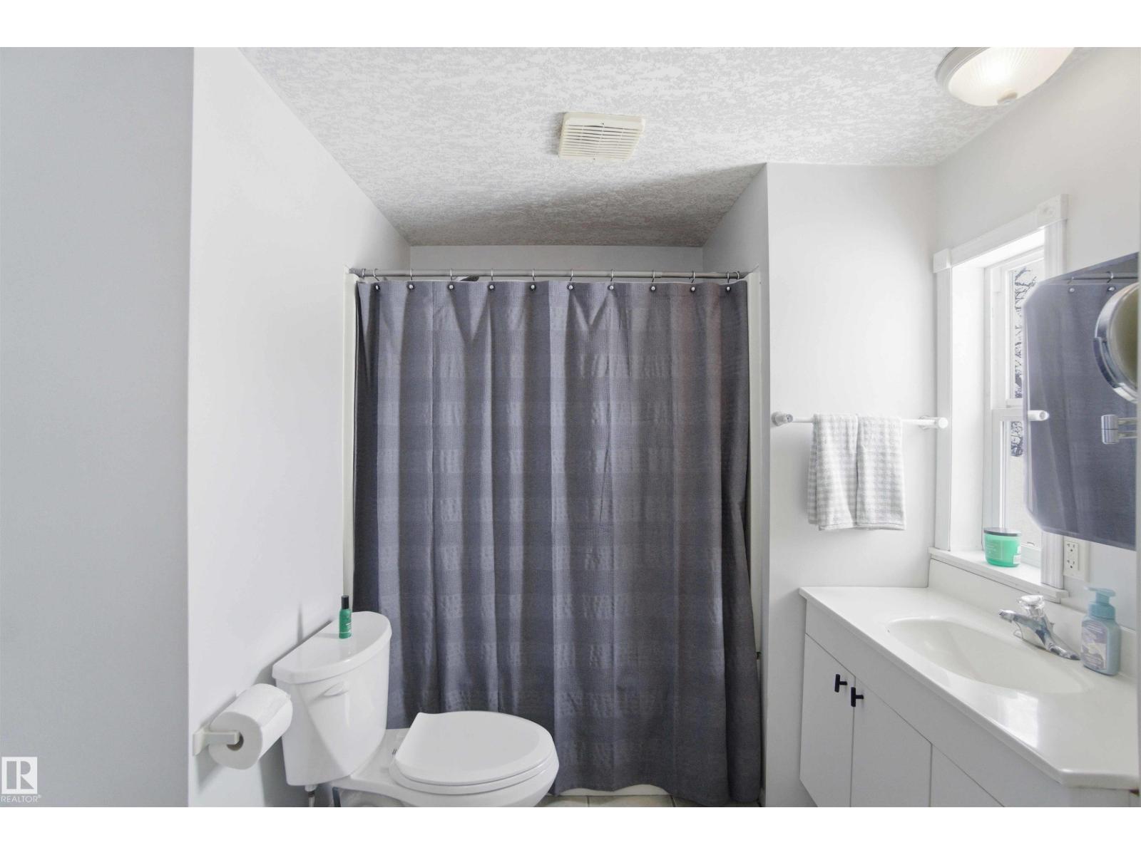 24016 Twp Rd 570, Rural Sturgeon County