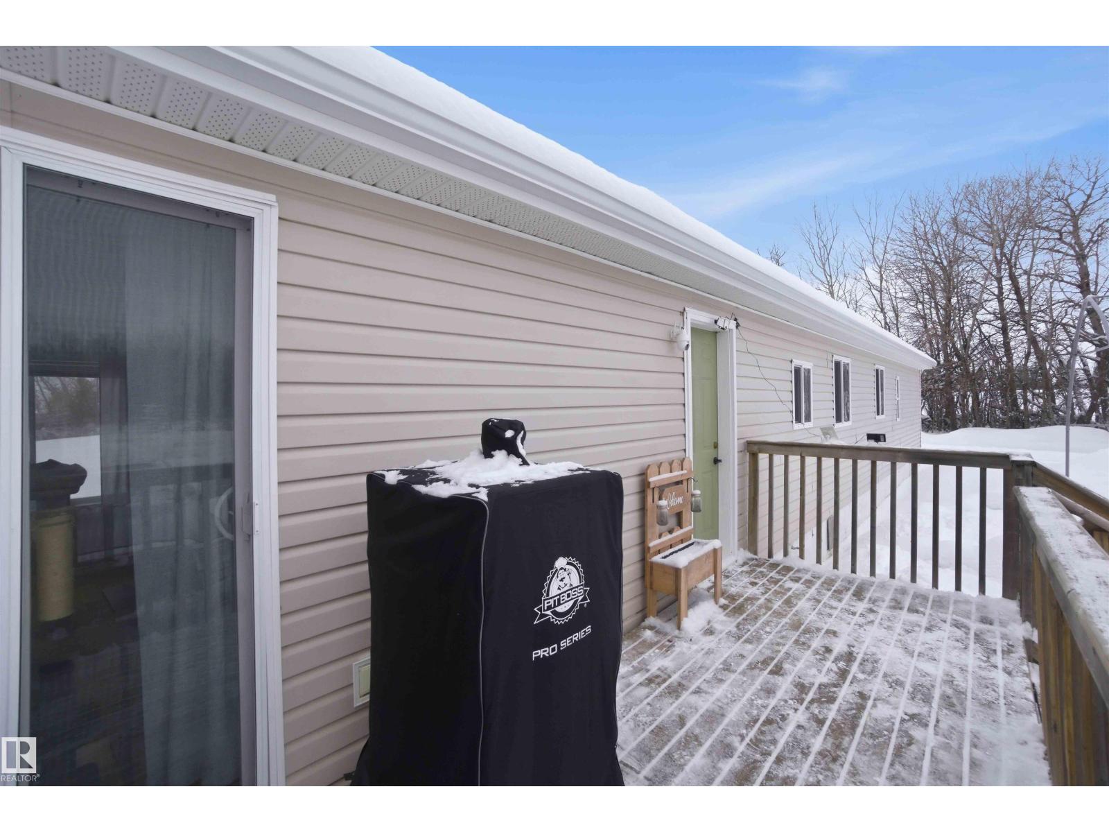 24016 Twp Rd 570, Rural Sturgeon County