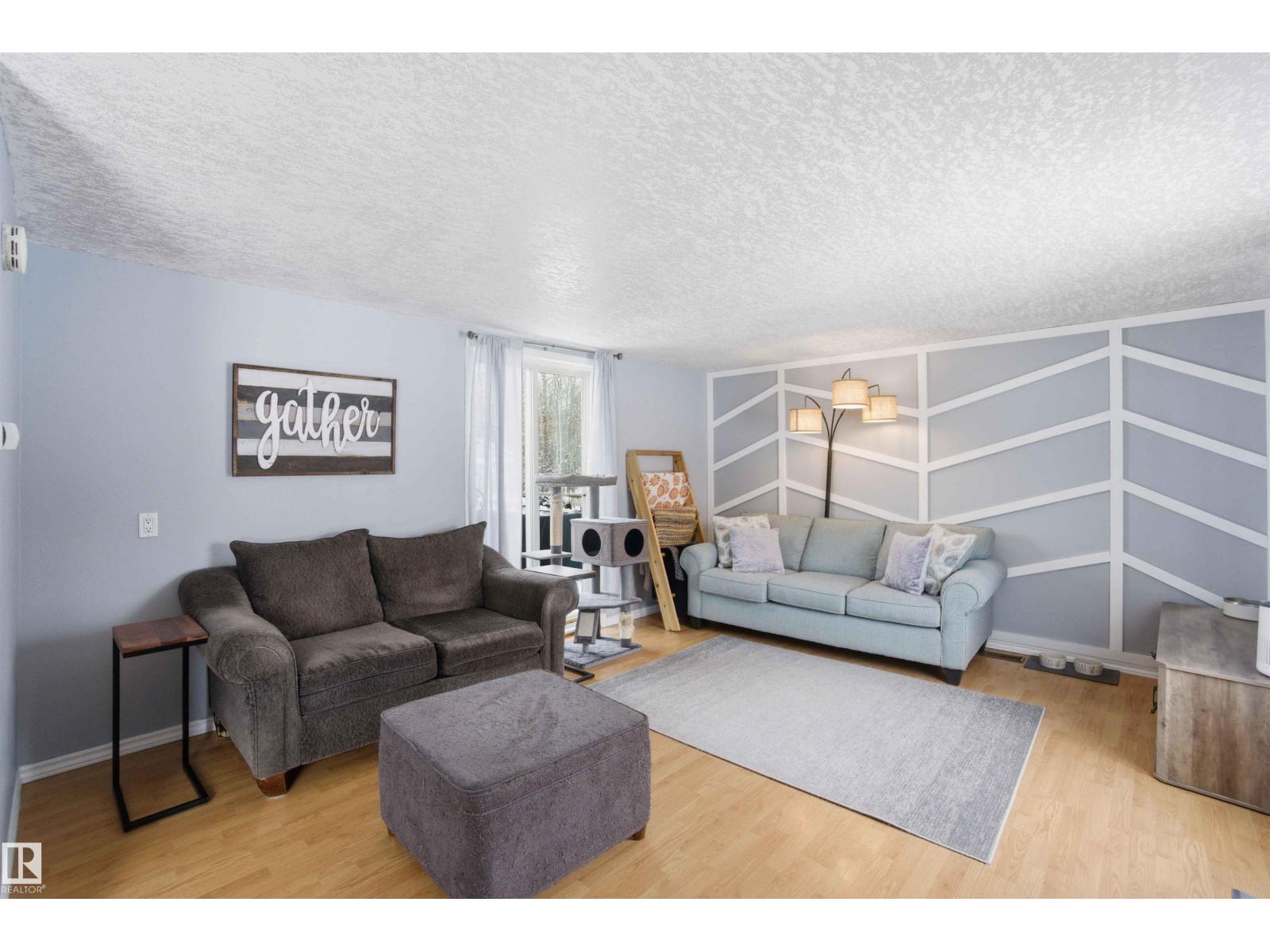 24016 Twp Rd 570, Rural Sturgeon County