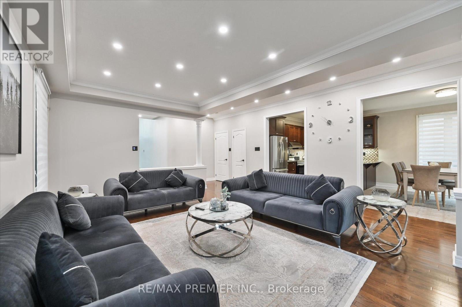 170 ASCALON DRIVE - 14
