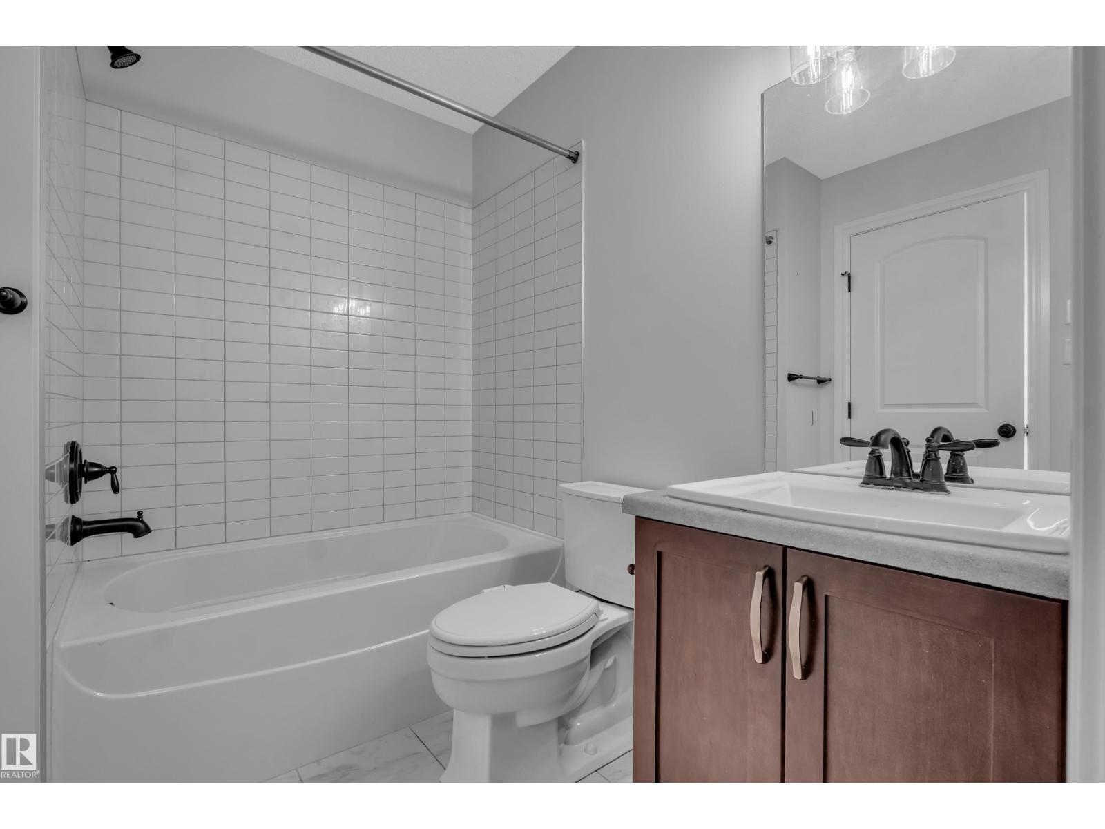 1303 29 ST NW NW, Edmonton