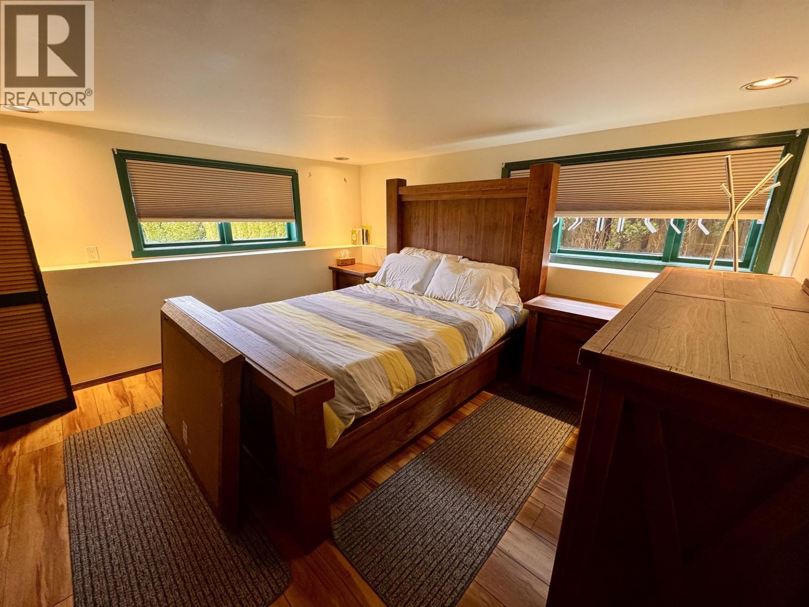 232 W 4TH AVENUE - 22