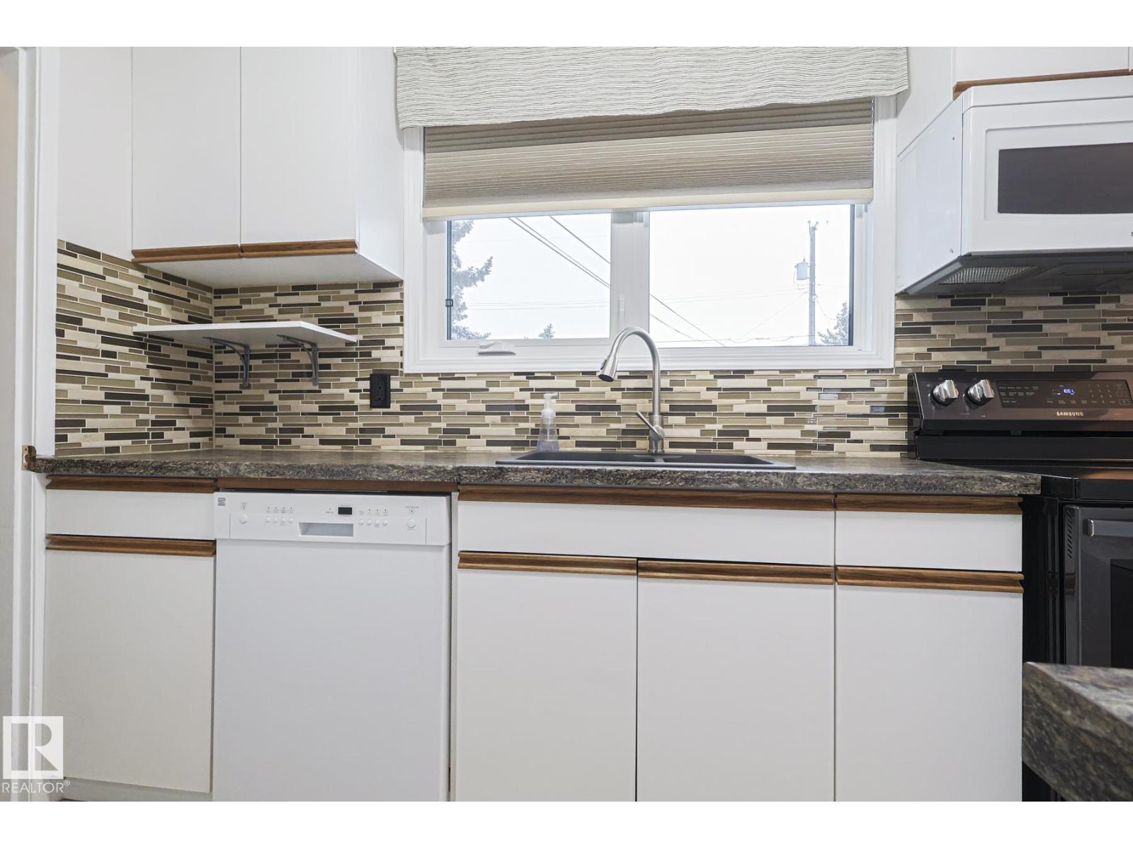 13419 102 ST NW, Edmonton