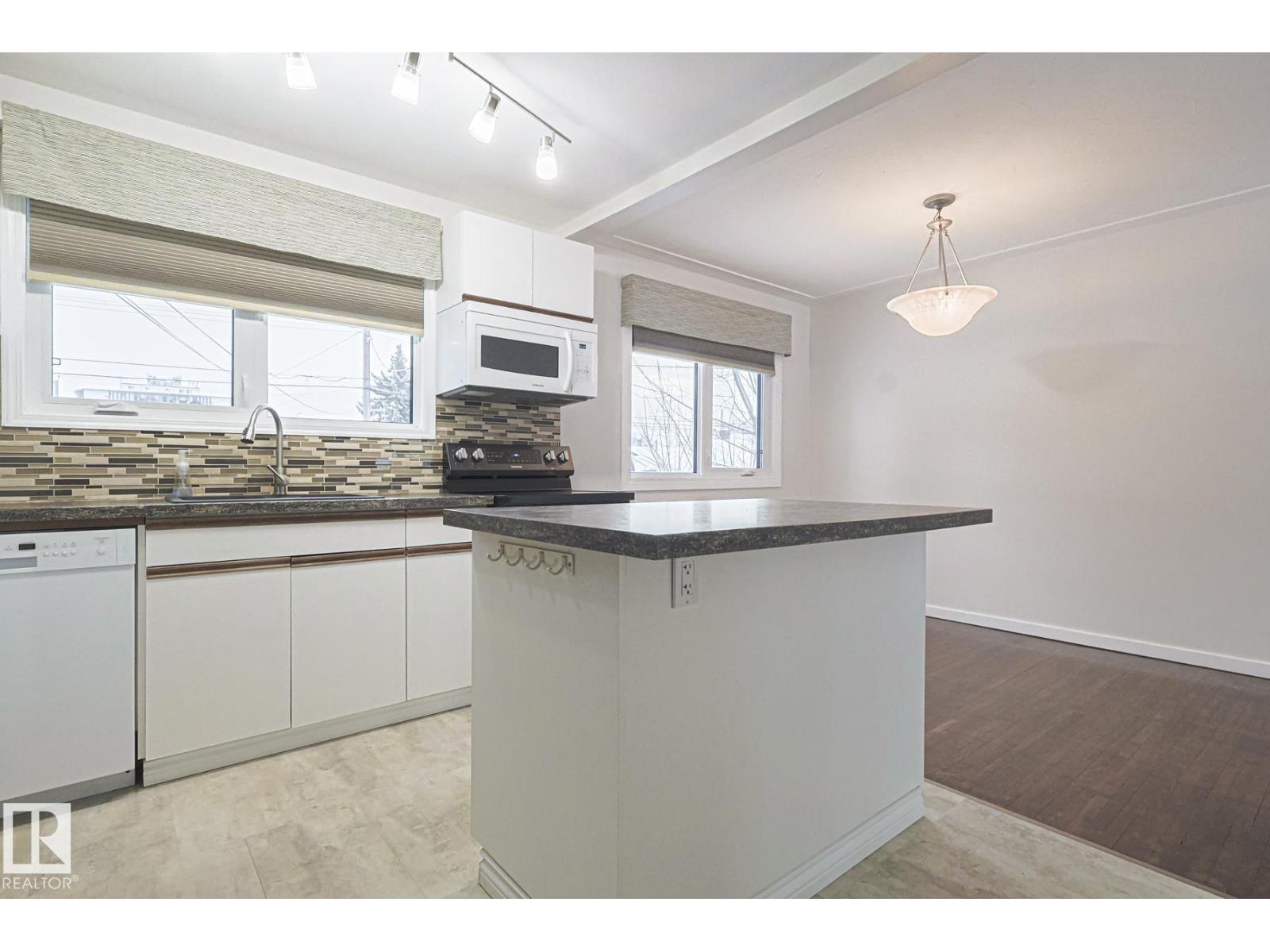 13419 102 ST NW, Edmonton