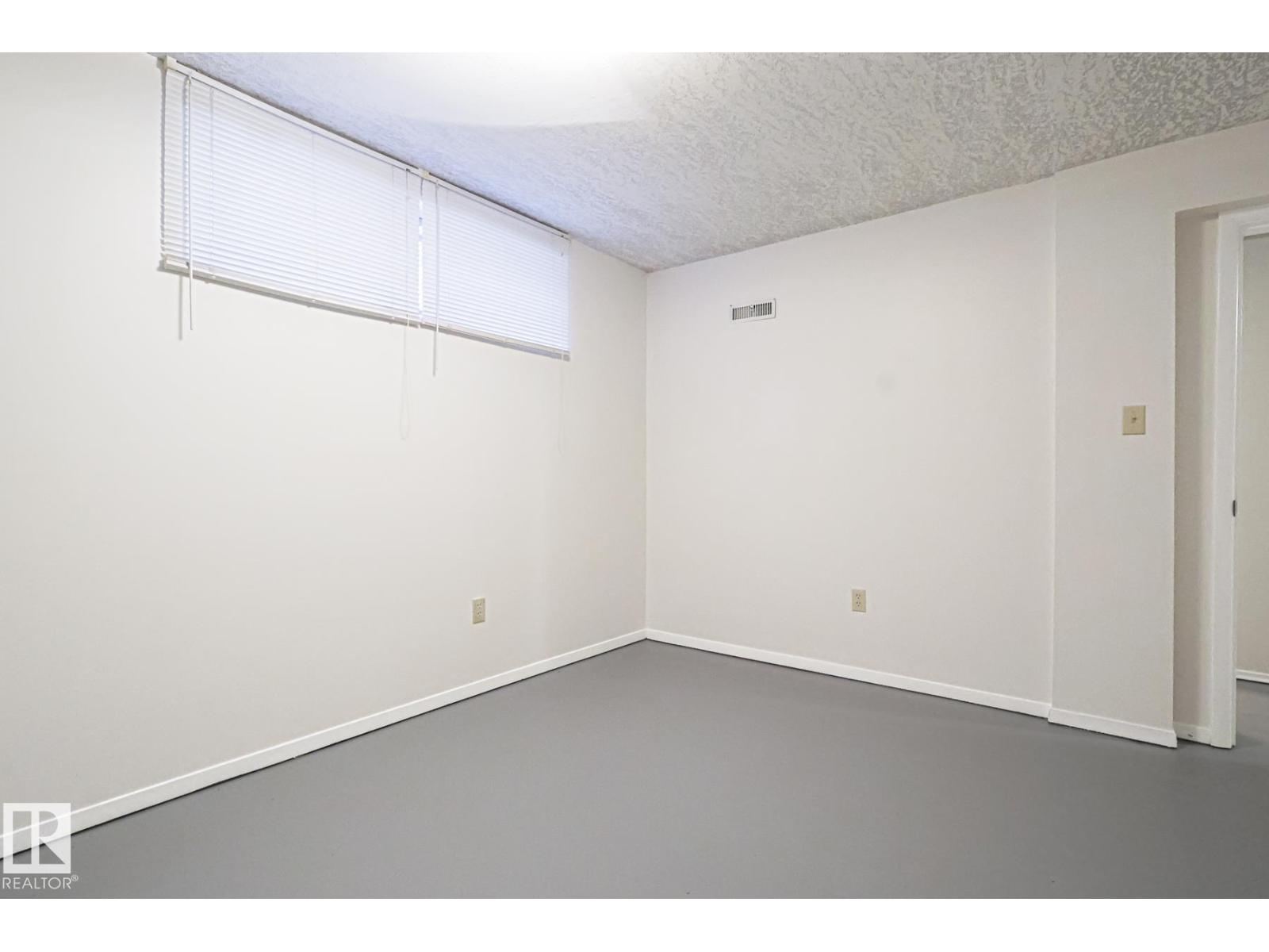 13419 102 ST NW, Edmonton