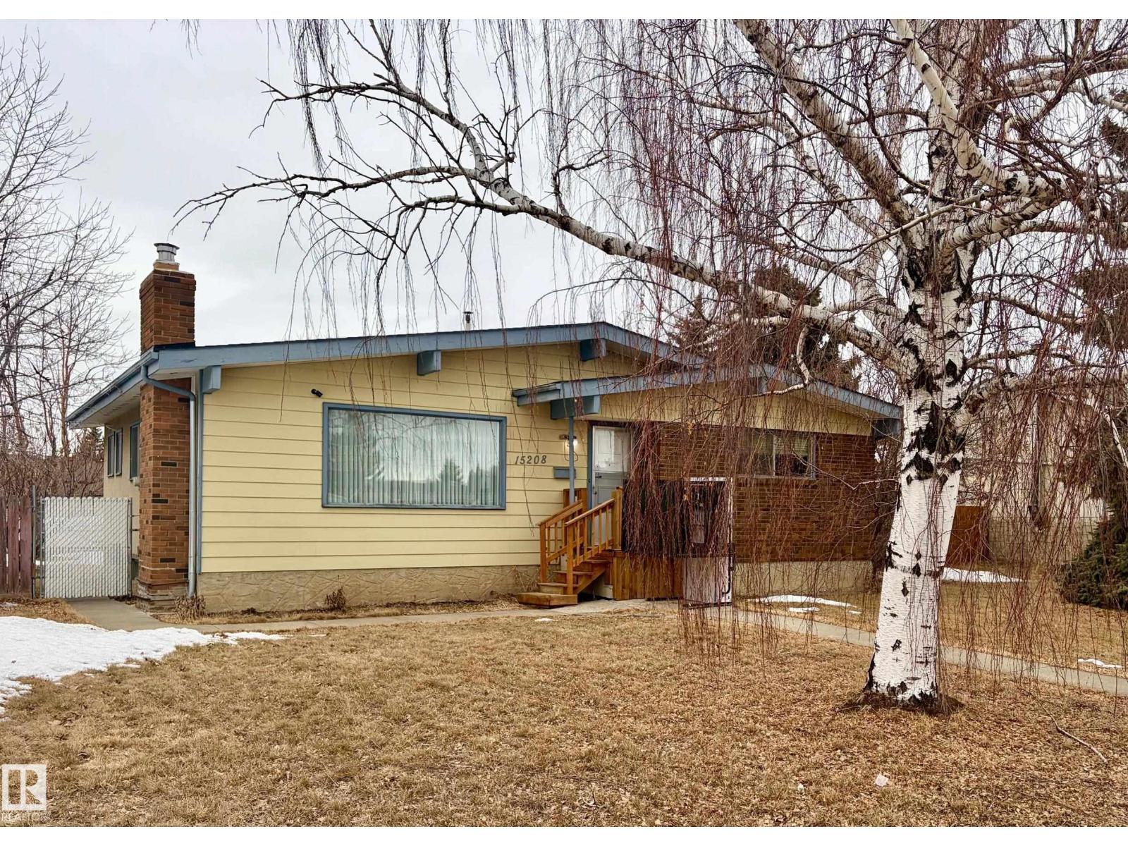 15208 92 ST NW, Edmonton