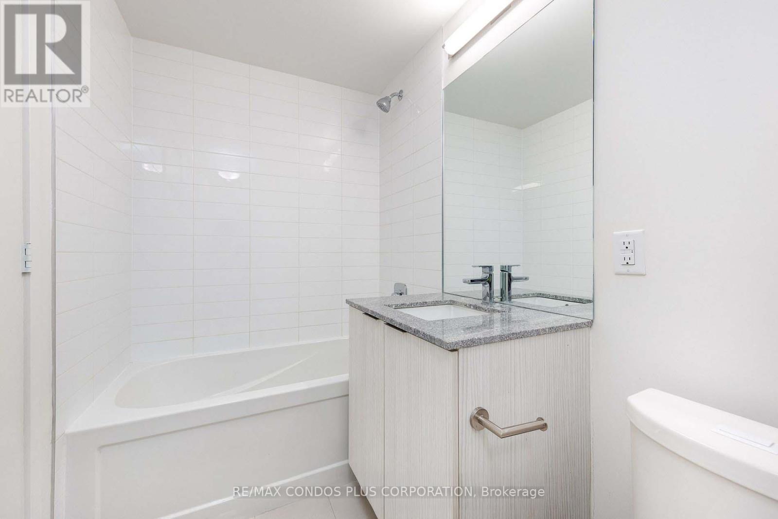 #2115 158 FRONT STREET E - 9