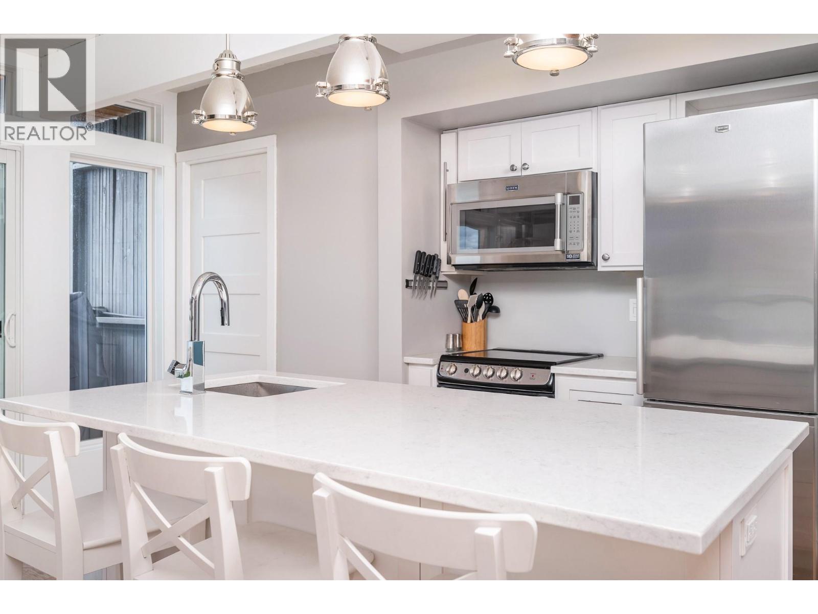 8800 Adventure Bay Road Unit# 4, Vernon