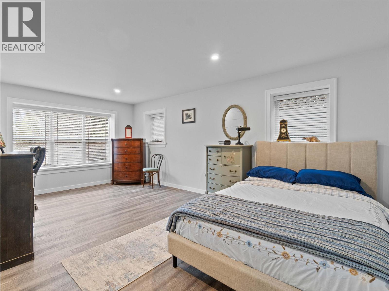 2511 Parkview Place - 31