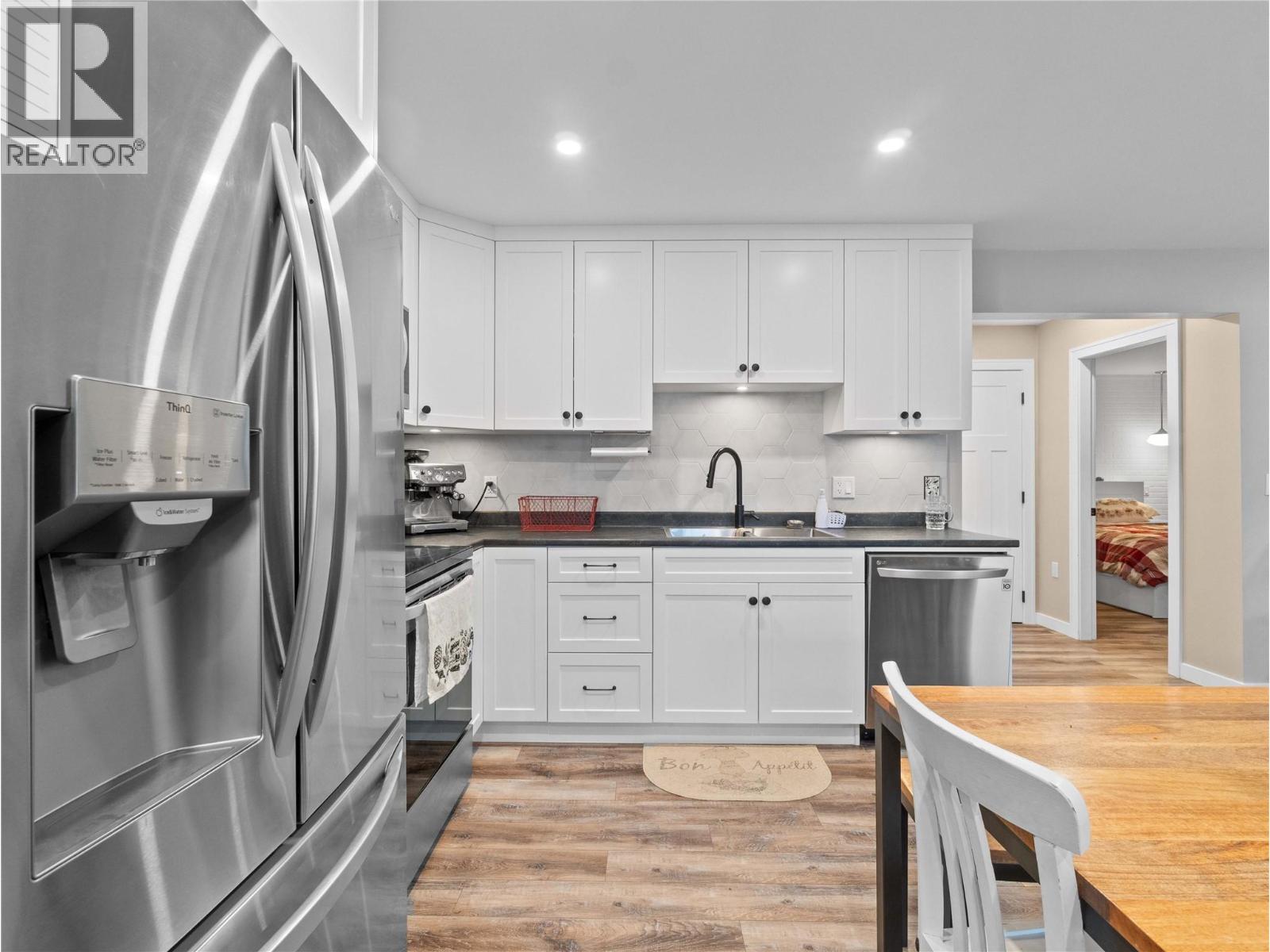 2511 PARKVIEW PLACE - 50