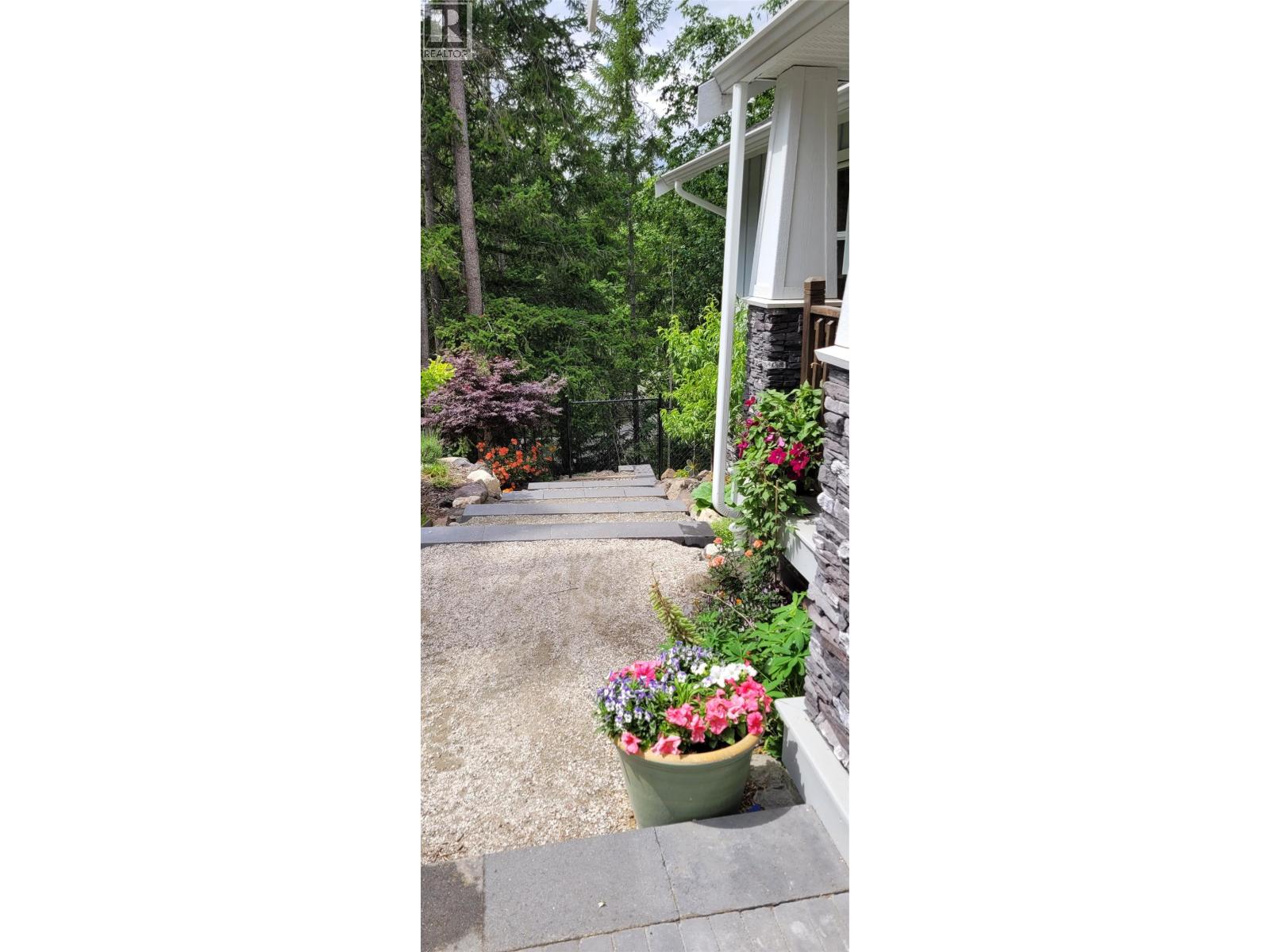 2511 Parkview Place - 43