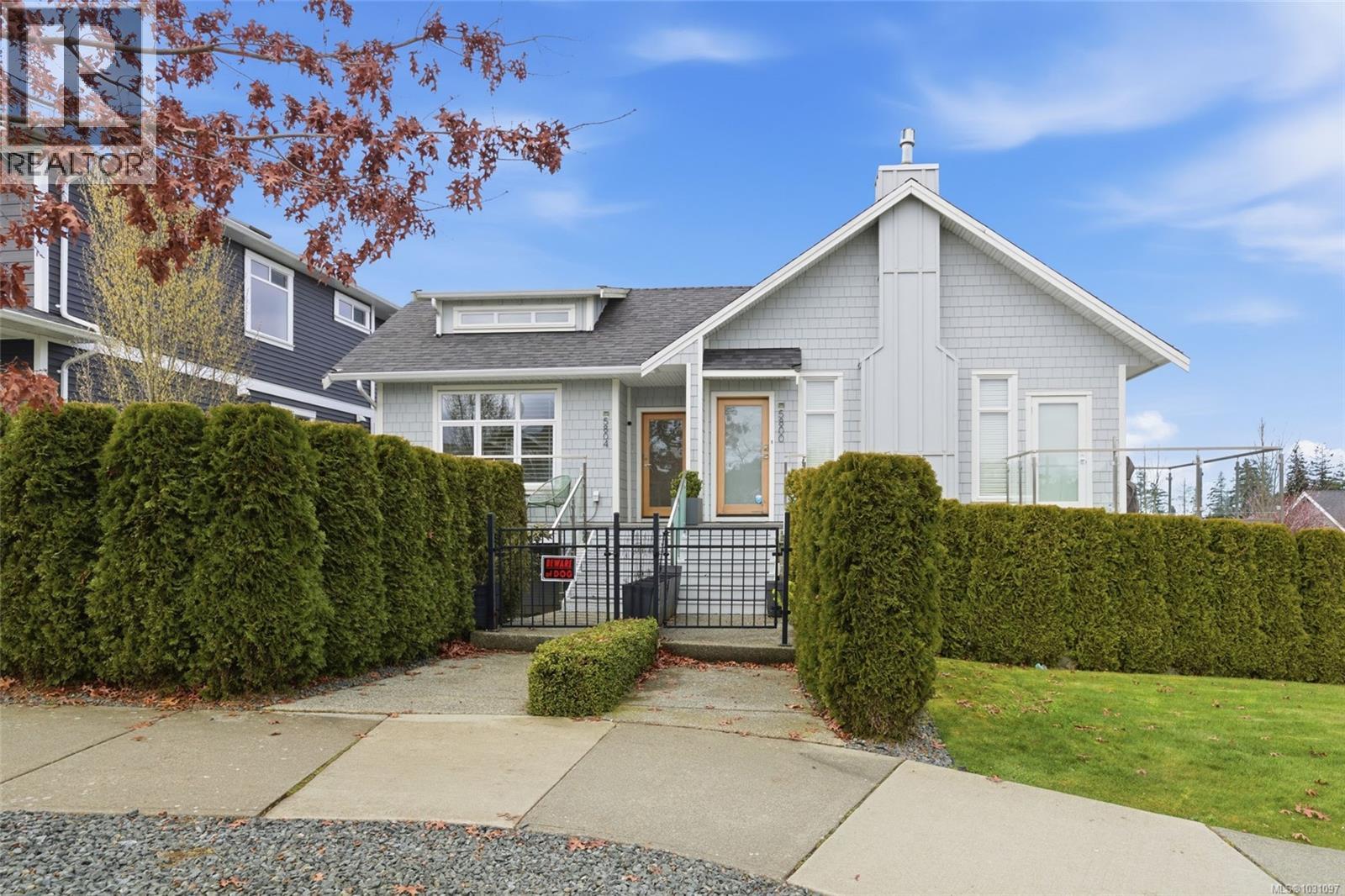 5804 Linley Valley Dr, Nanaimo