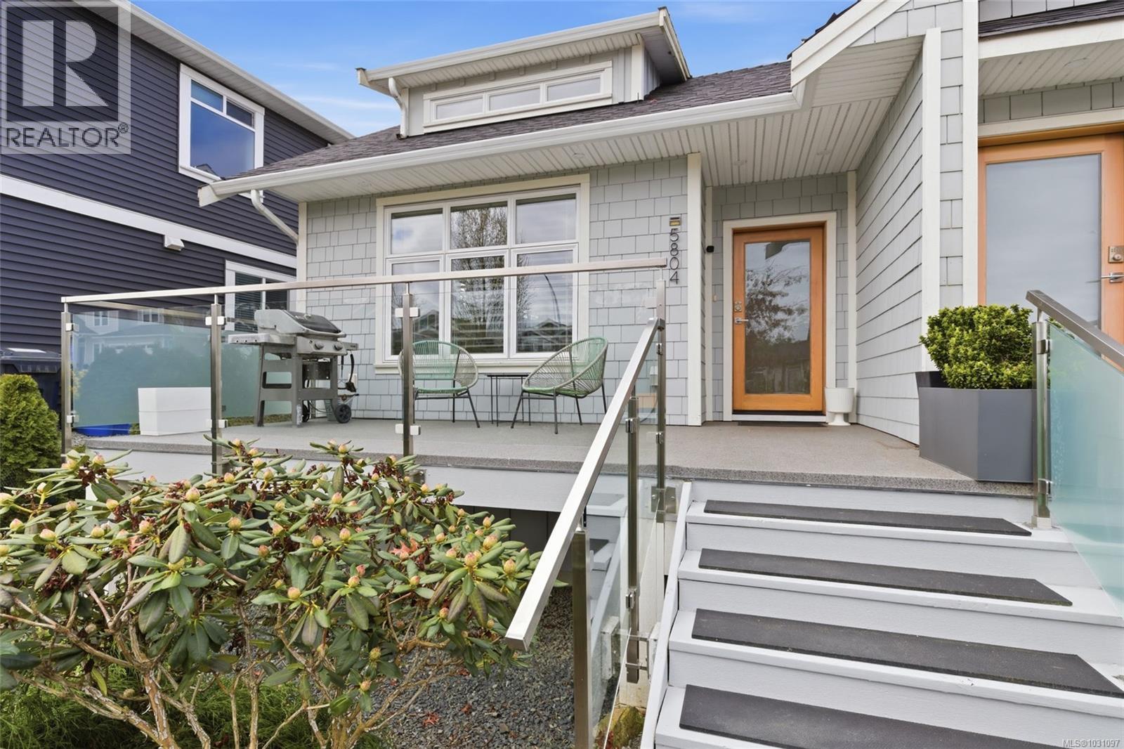 5804 Linley Valley Dr, Nanaimo