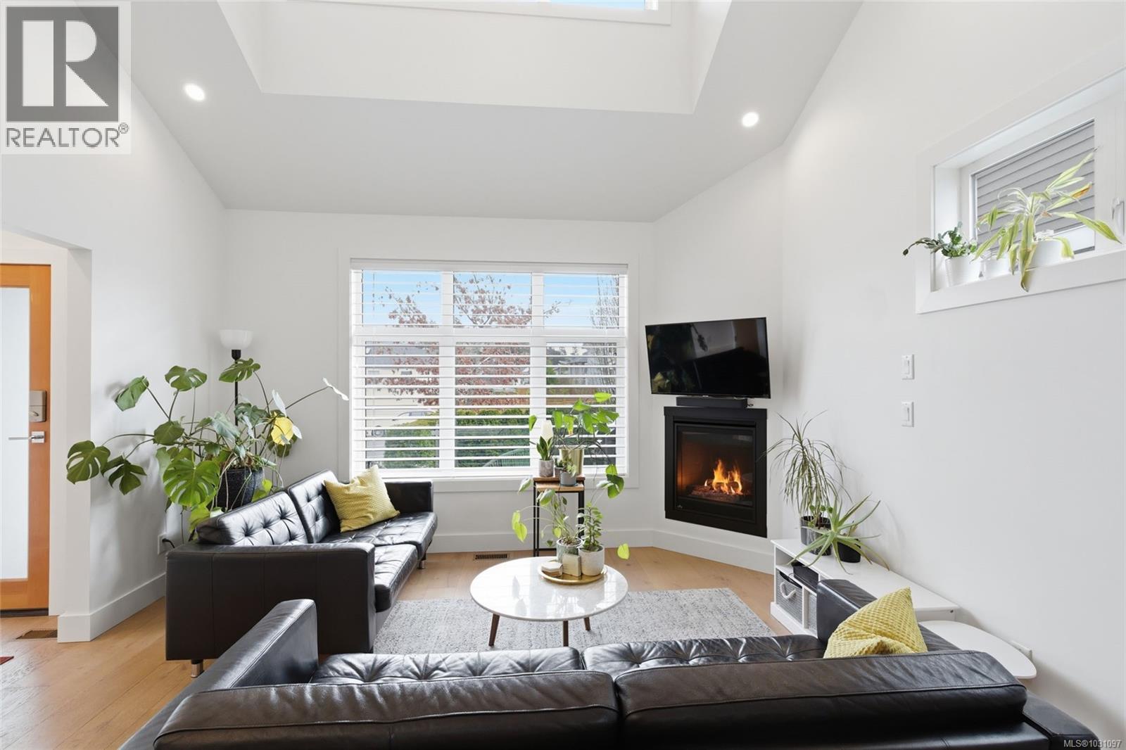 5804 Linley Valley Dr, Nanaimo