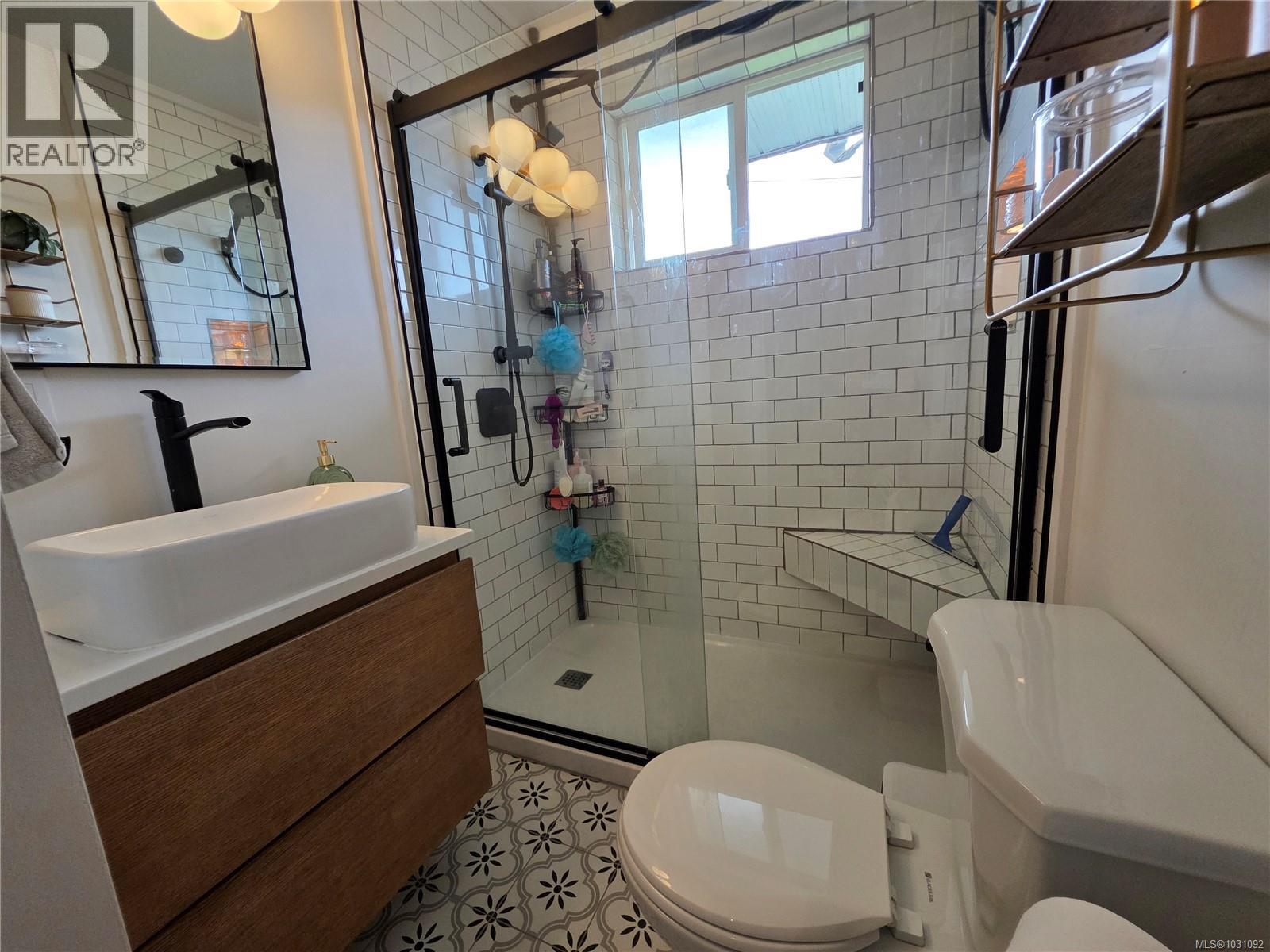 3810 Craig Rd, Port Alberni