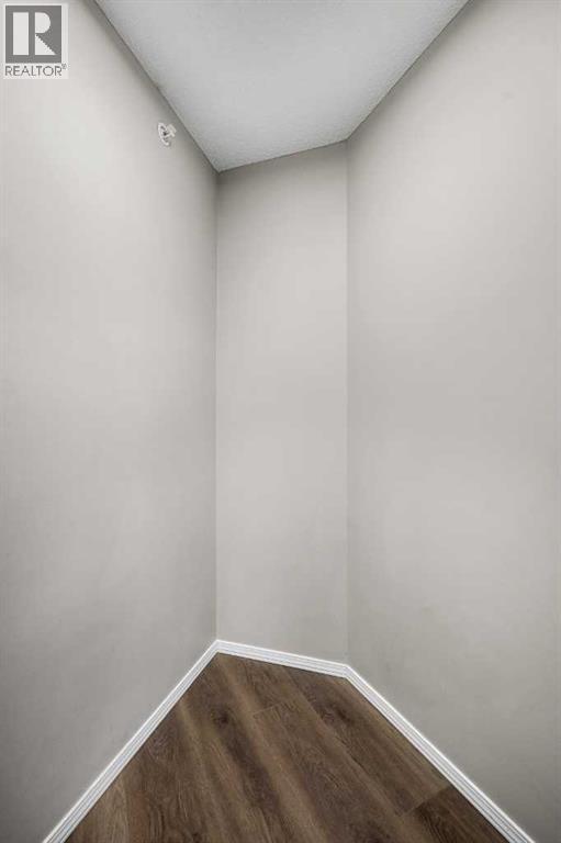 Single Family House for Sale in   Prestwick Bay SE McKenzie Towne Calgary 