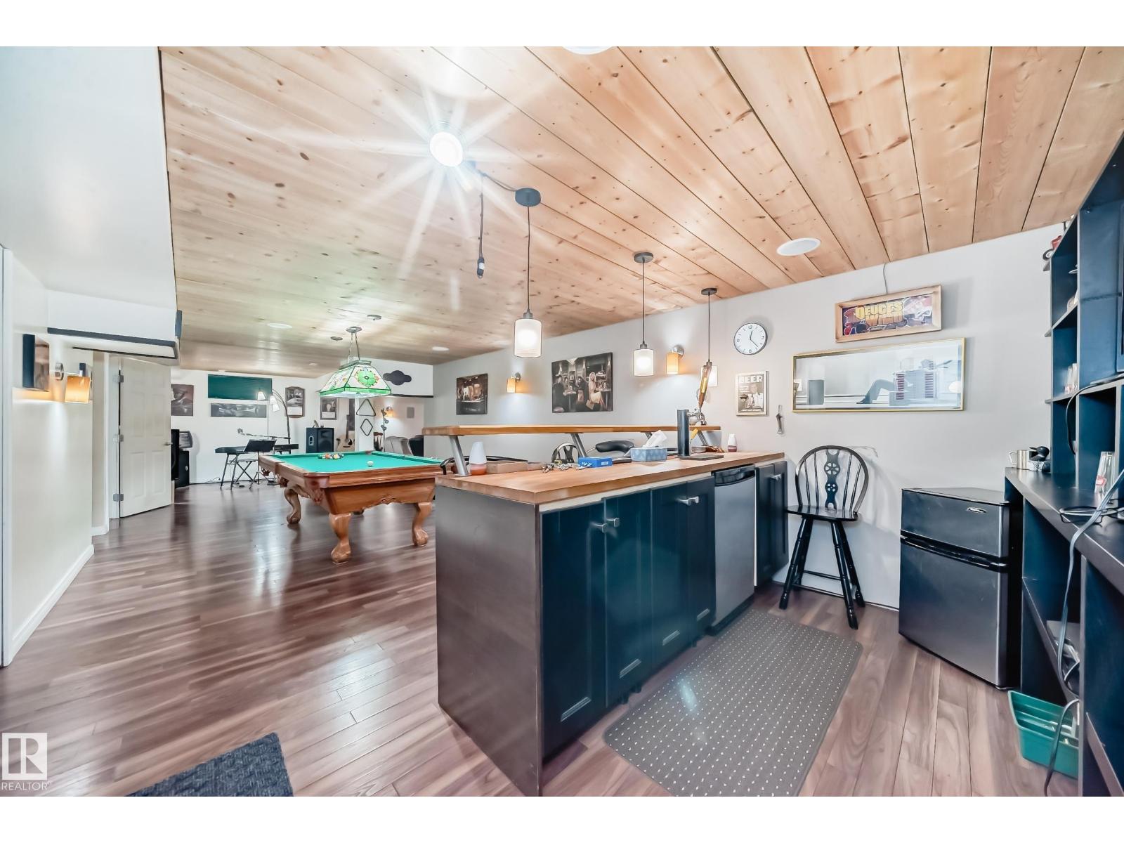 8811 38A AV NW, Edmonton