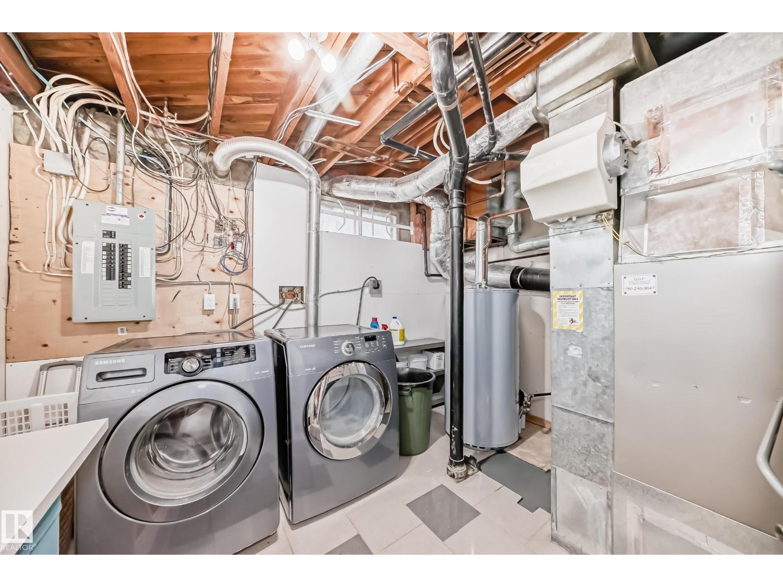 8811 38A AV NW, Edmonton