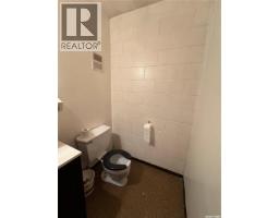 310 Main Street N, Ituna, SK S0A1N0 Photo 12