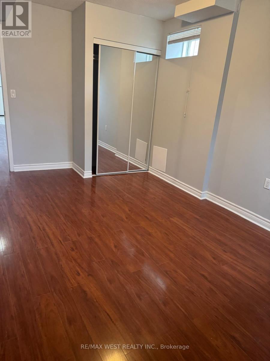 Listing 29562194