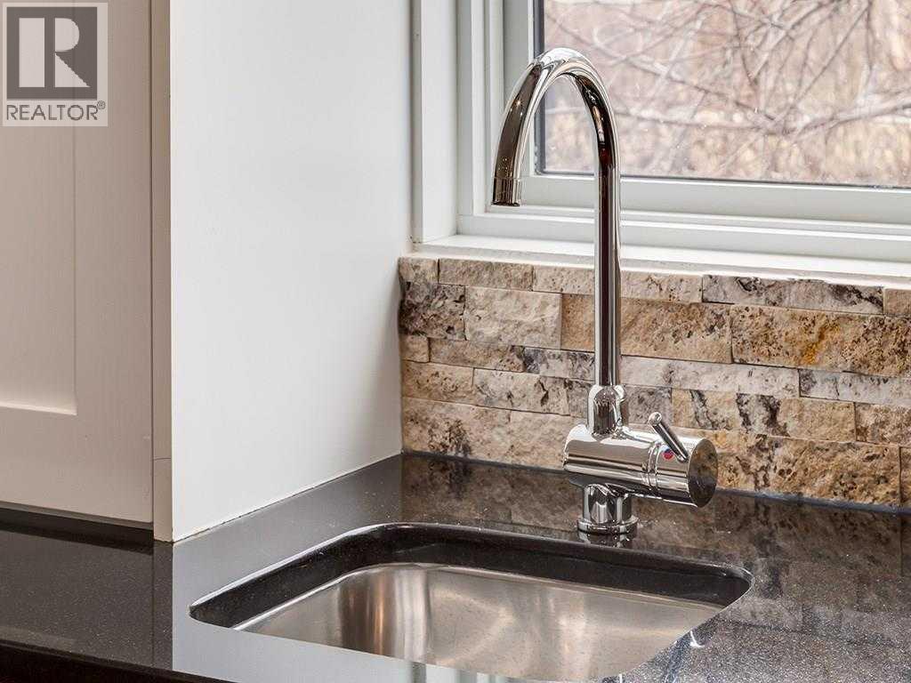 Single Family House for Sale in   Street West Hillhurst Calgary 