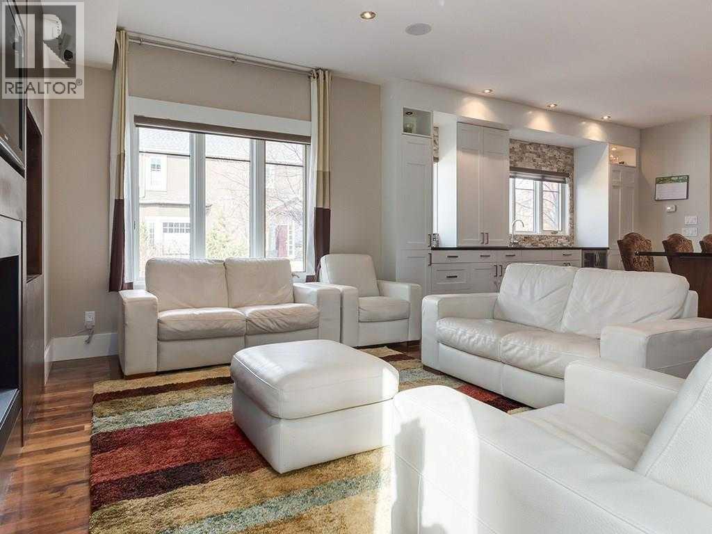 Single Family House for Sale in   Street West Hillhurst Calgary 