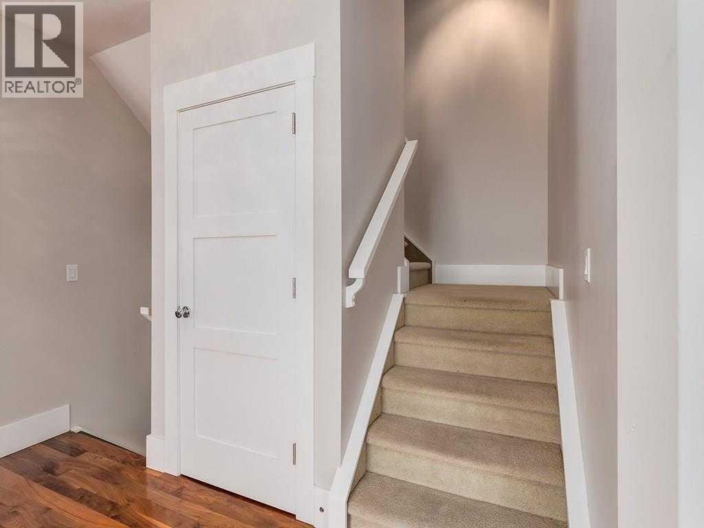 Single Family House for Sale in   Street West Hillhurst Calgary 