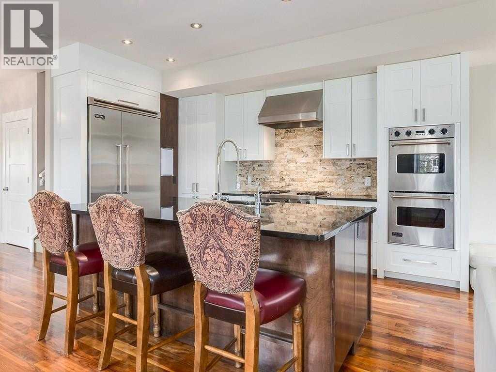 Single Family House for Sale in   Street West Hillhurst Calgary 