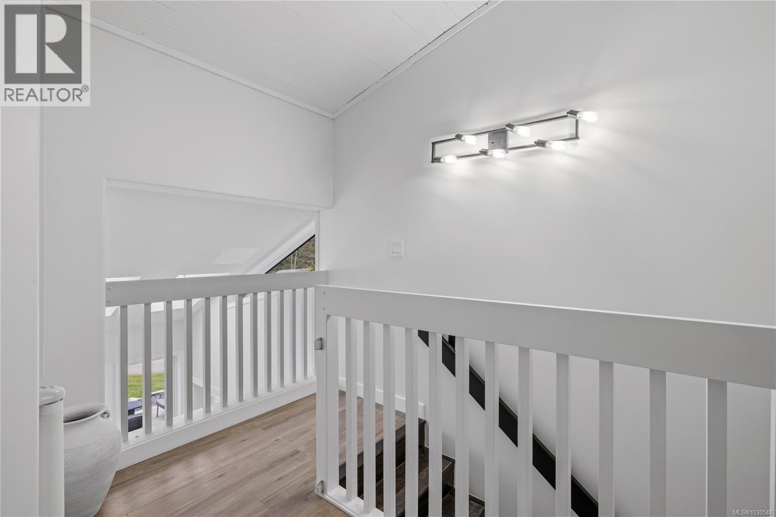 2191 FLORENCE DR - 29