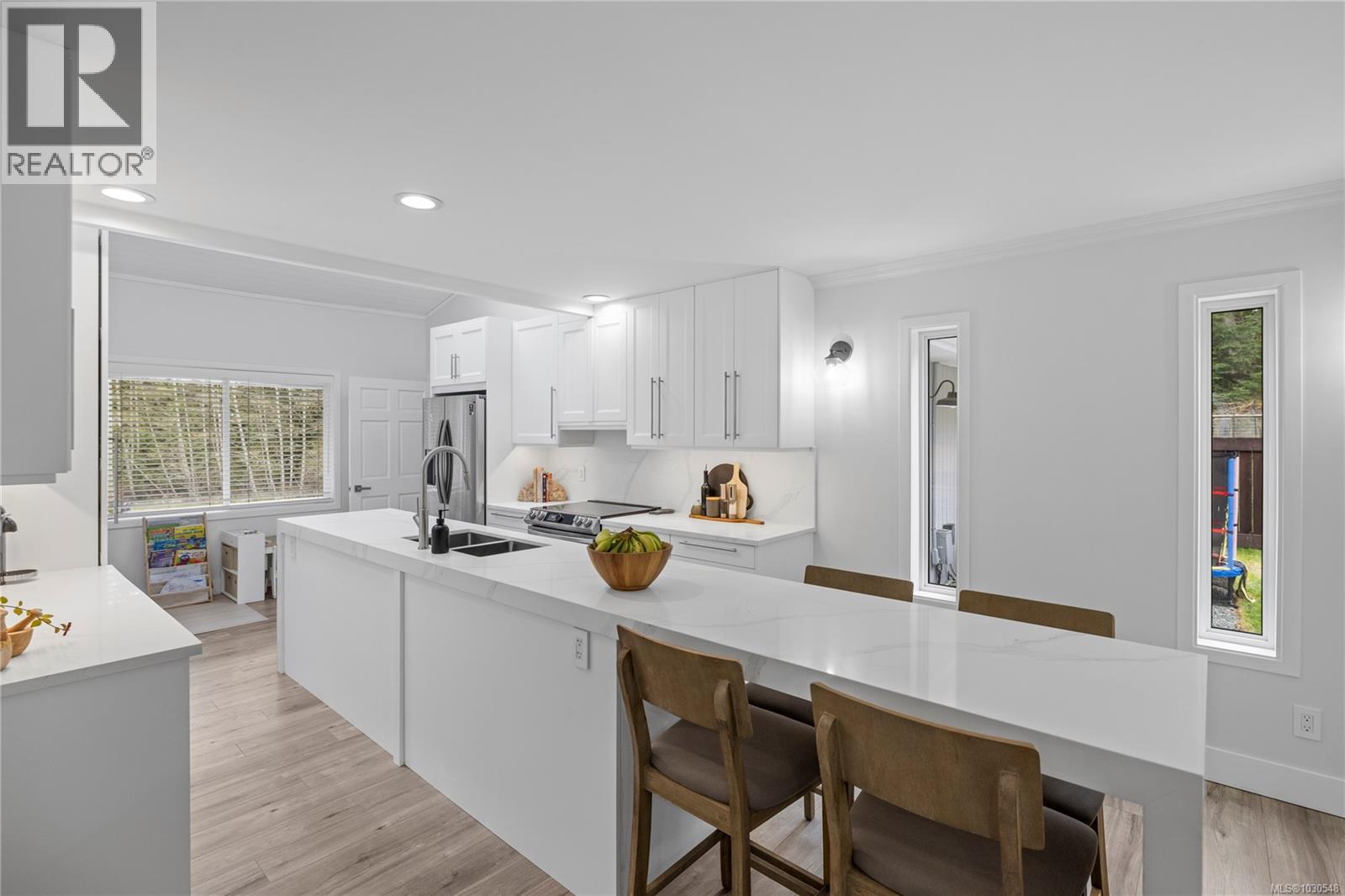 2191 FLORENCE DR - 11