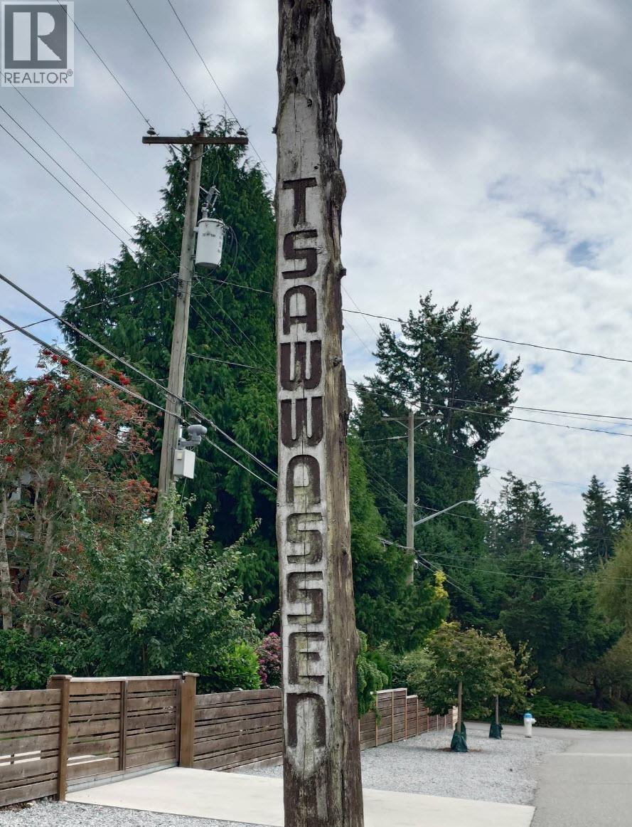 5241 4A AVENUE, Tsawwassen